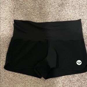 Roxy Women's Black High-Waisted board shorts size large